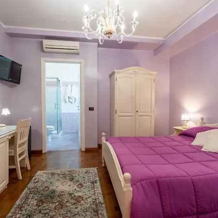 Alhambra - Guest House Di Charme 3*