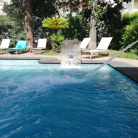 Alhambra - Guest House Di Charme Bed & Breakfast Giarre