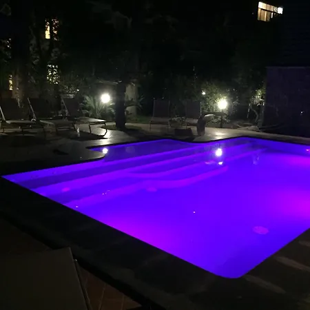 Alhambra - Guest House Di Charme Bed & Breakfast Giarre