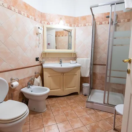 Alhambra - Guest House Di Charme 3* Giarre
