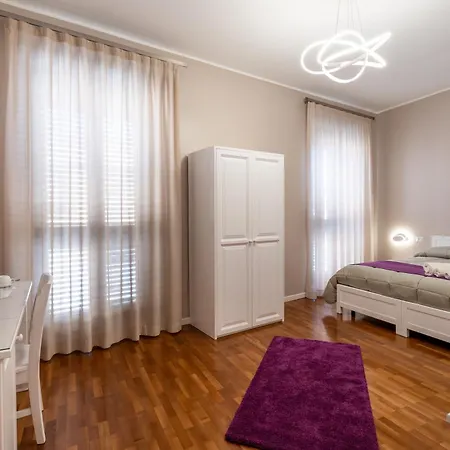 Alhambra - Di Charme Bed & Breakfast 3*