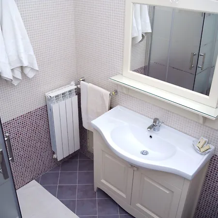 Frühstückspension Alhambra - Di Charme Giarre