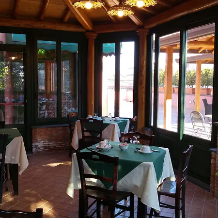 فندق مبيت وإفطار Alhambra Di Charme جاري