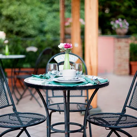 Alhambra Di Charme جاري