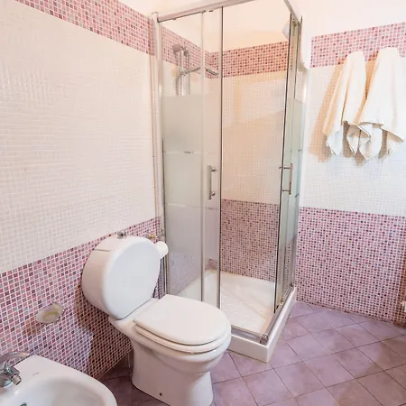 Alhambra Di Charme فندق مبيت وإفطار